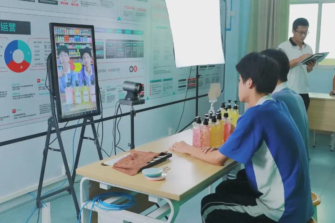 系统科学与数学怎么样-系统科学与数学：一场酷炫的思维盛宴，探索世界的奥秘