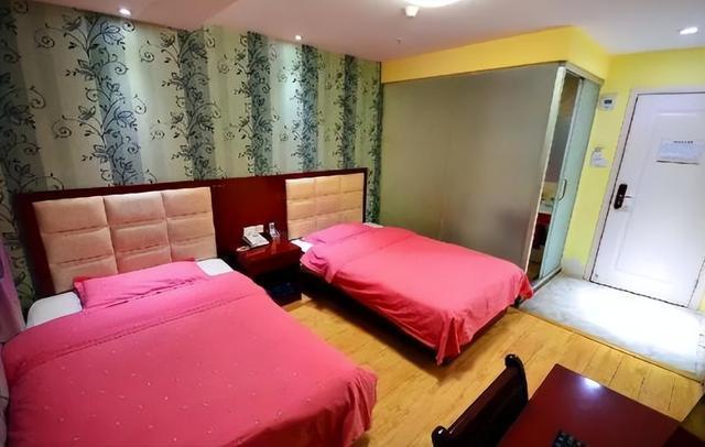 酒店电脑配置要求高吗_为什么宾馆酒店不设电脑设备_酒店有没有电脑配备