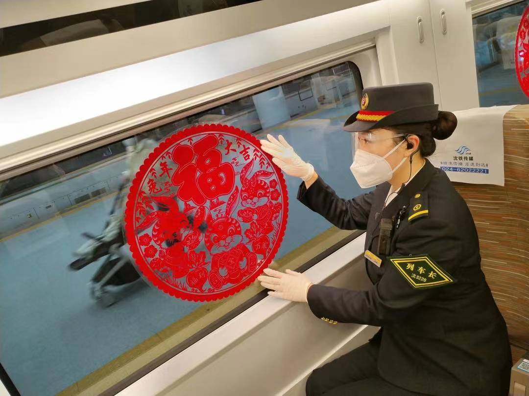 湖南大学迎新系统：懒人福音，感受家的温暖与互动